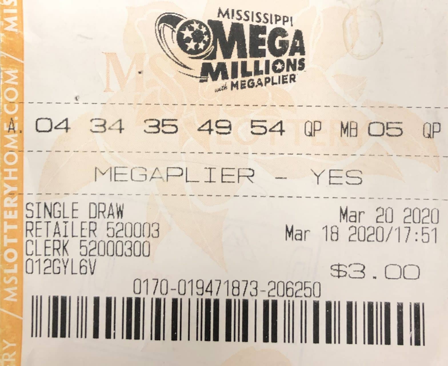 An Amory man won $800 on a Mega Millions ticket purchased at T-Mart on Barnes Crossing Rd., Saltillo.