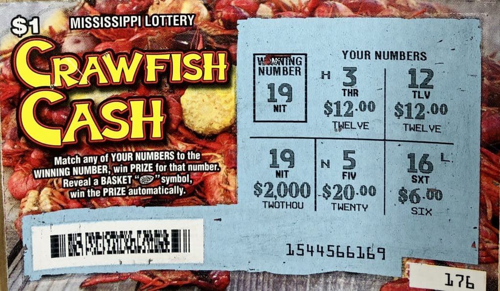 A Glendora woman won $2,000 on a Crawfish Cash scratch-off game purchased at Citgo Food Mart on Hwy. 49, Webb.