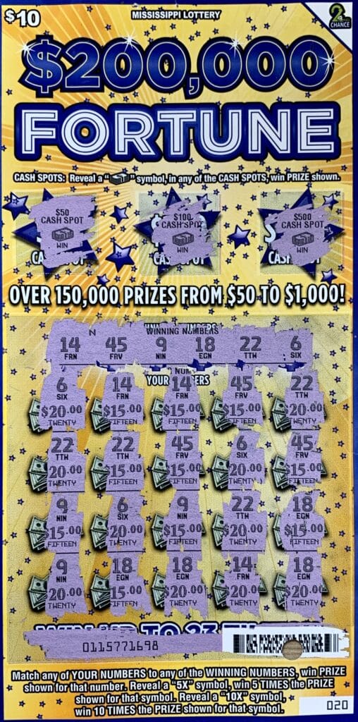 A Stapleton, Ala., player won $1,000 on a $10 $200,000 Fortune scratch-off game purchased from The Oaks of Moss Point on Old Stage Rd., Moss Point.